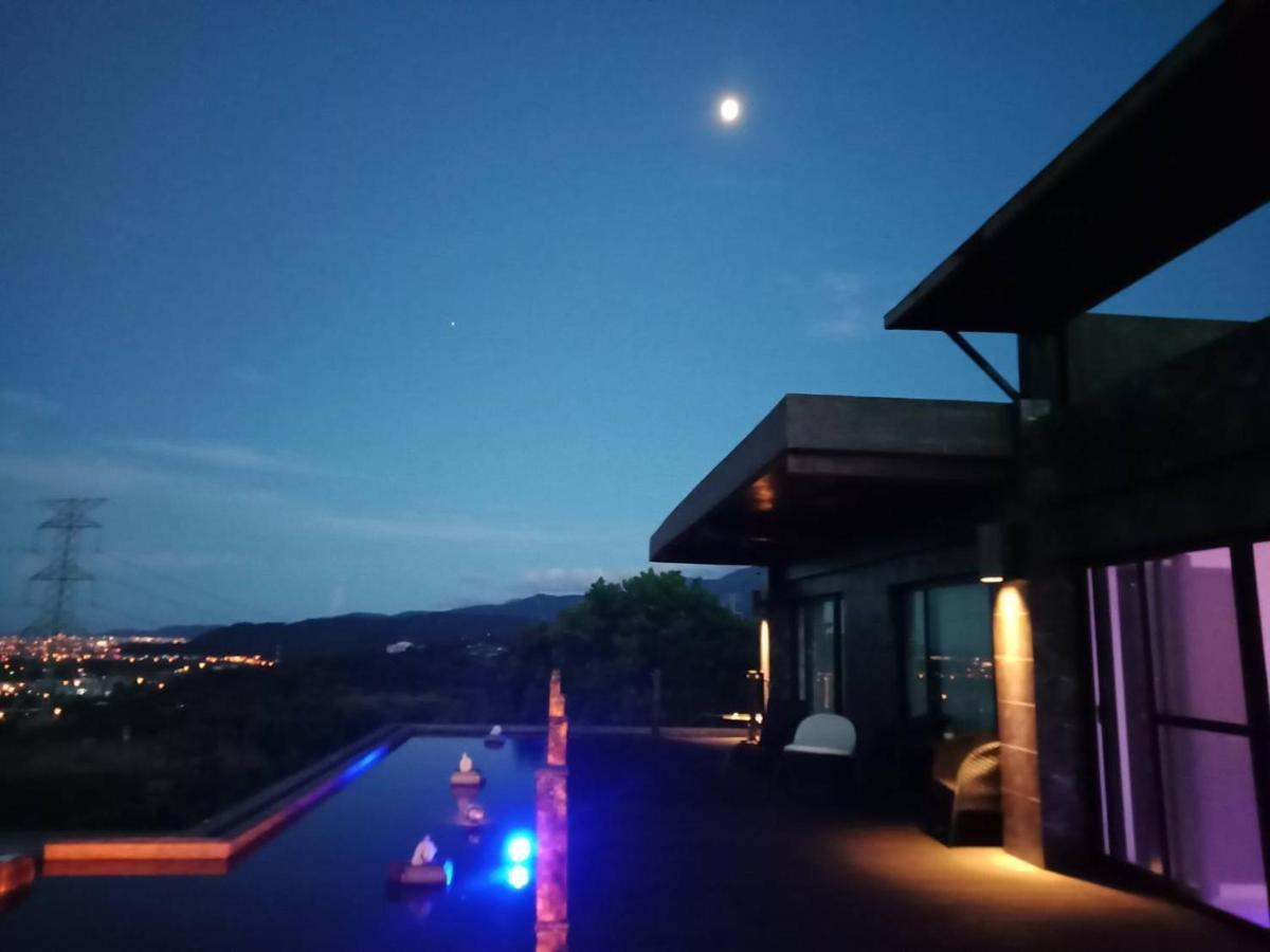 月光石-蘭陽夜景民宿 Dayin Exterior photo